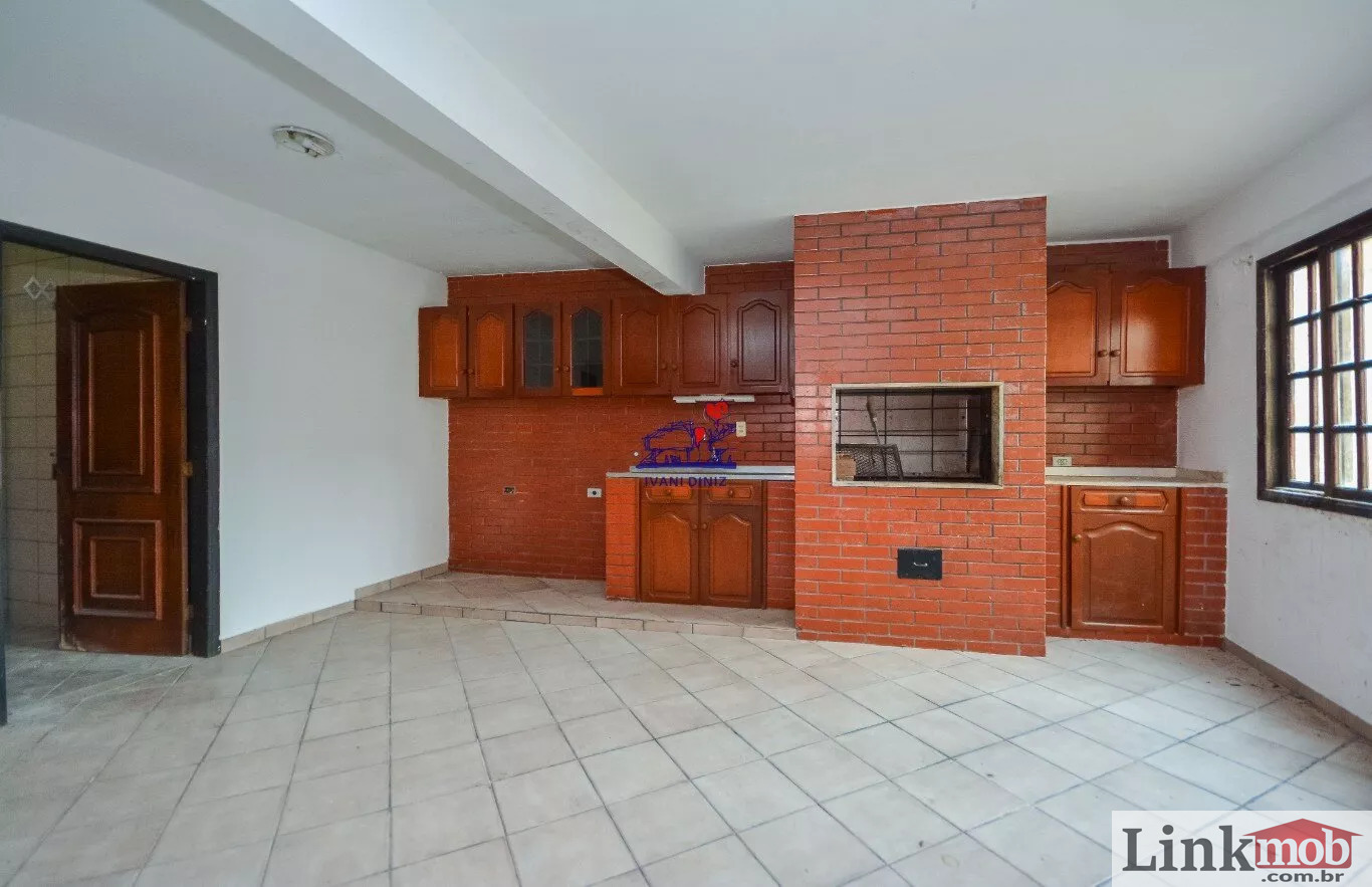 Casa à venda com 4 quartos, 200m² - Foto 23