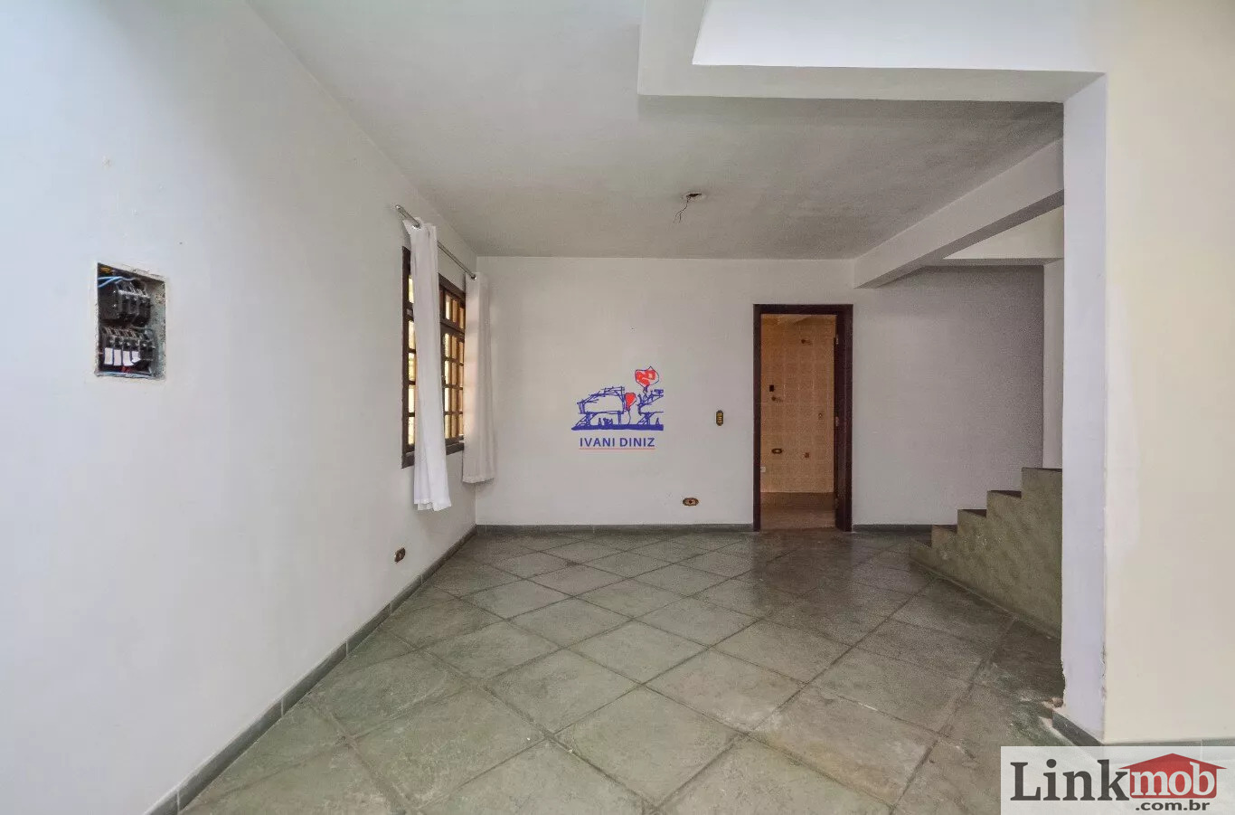 Casa à venda com 4 quartos, 200m² - Foto 11