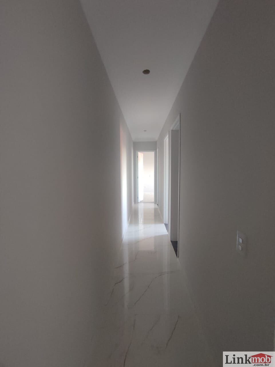 Apartamento à venda com 3 quartos, 77m² - Foto 22