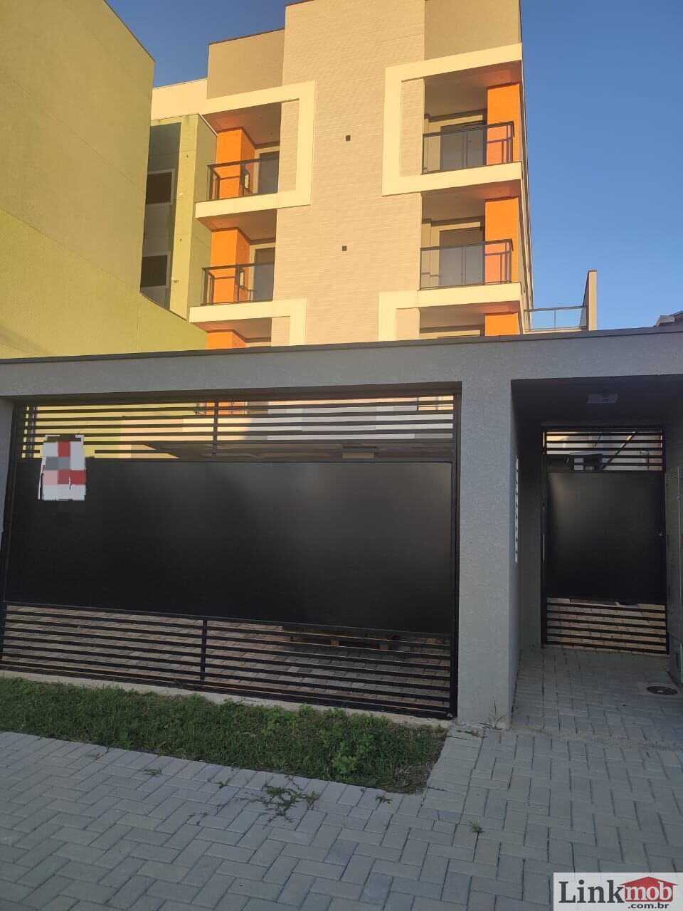 Apartamento à venda com 3 quartos, 77m² - Foto 2