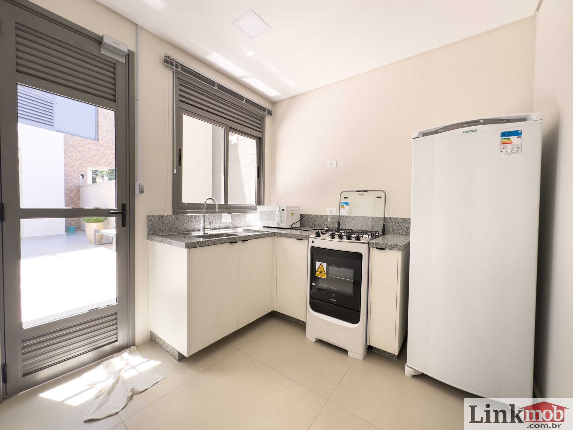 Apartamento à venda com 3 quartos, 120m² - Foto 16