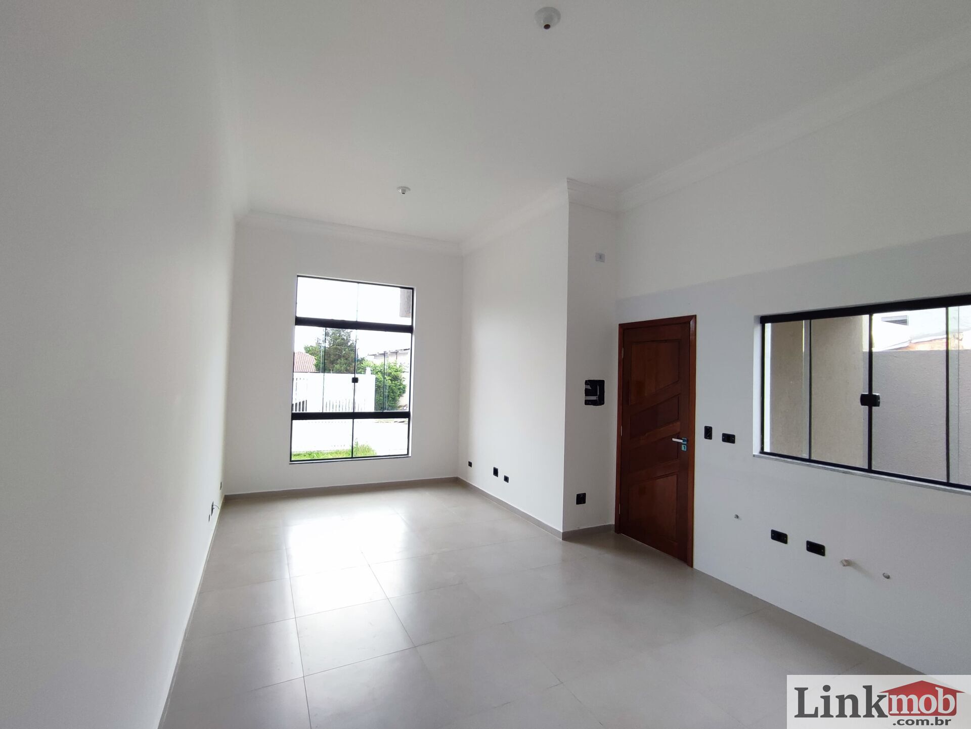 Casa à venda com 3 quartos, 82m² - Foto 9