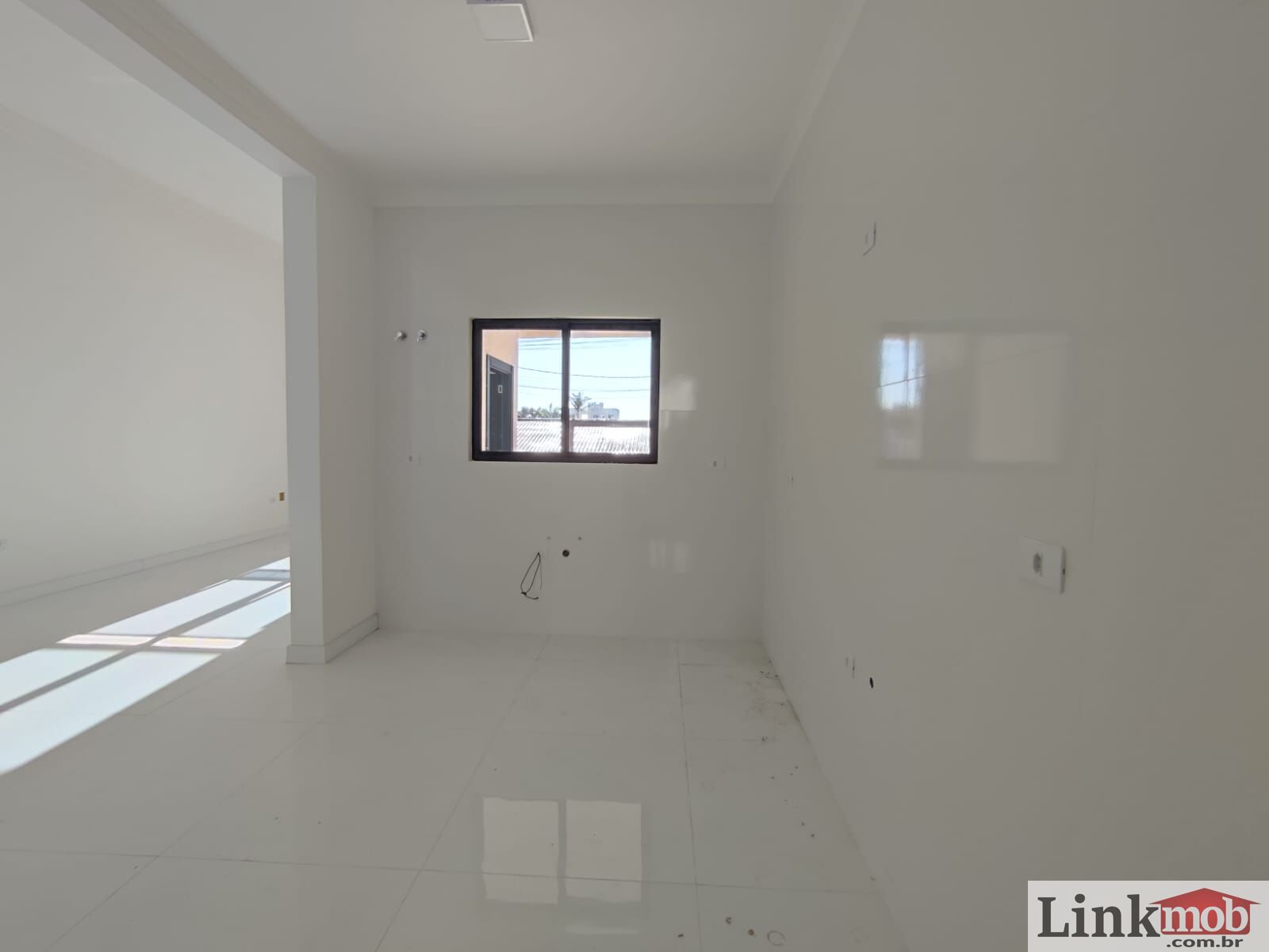 Casa à venda com 3 quartos, 180m² - Foto 8