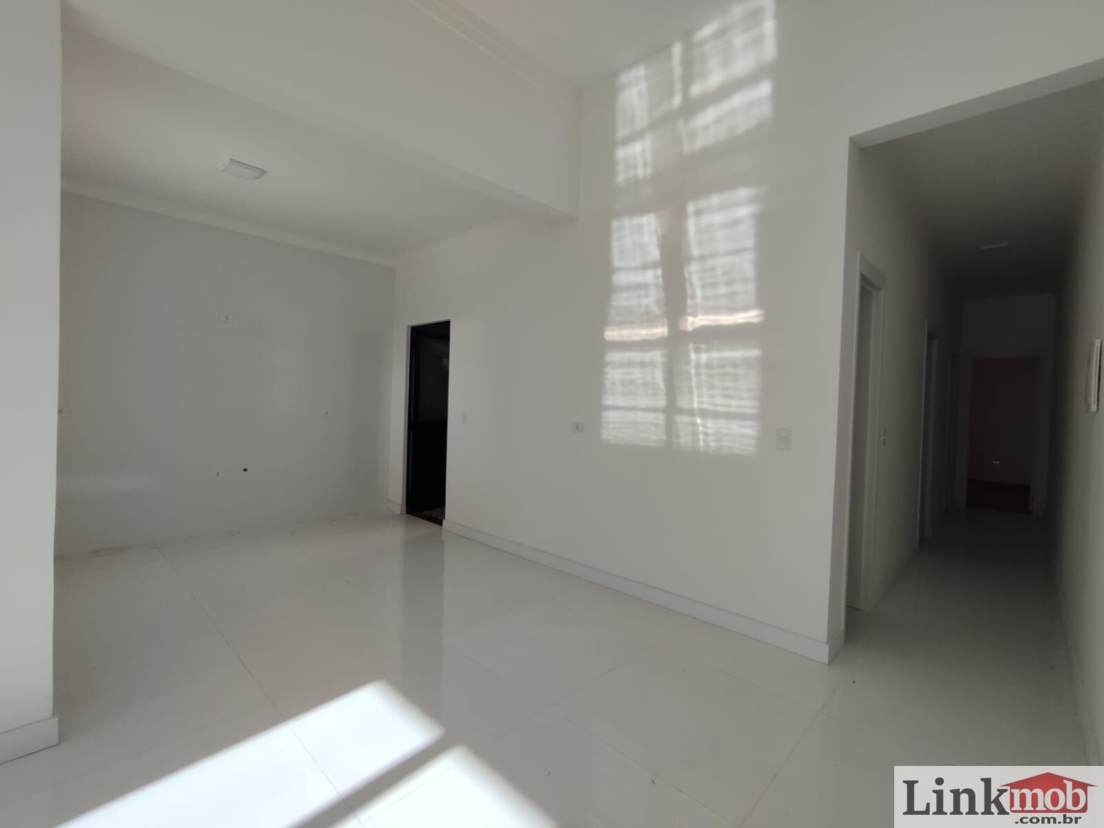 Casa à venda com 3 quartos, 180m² - Foto 6