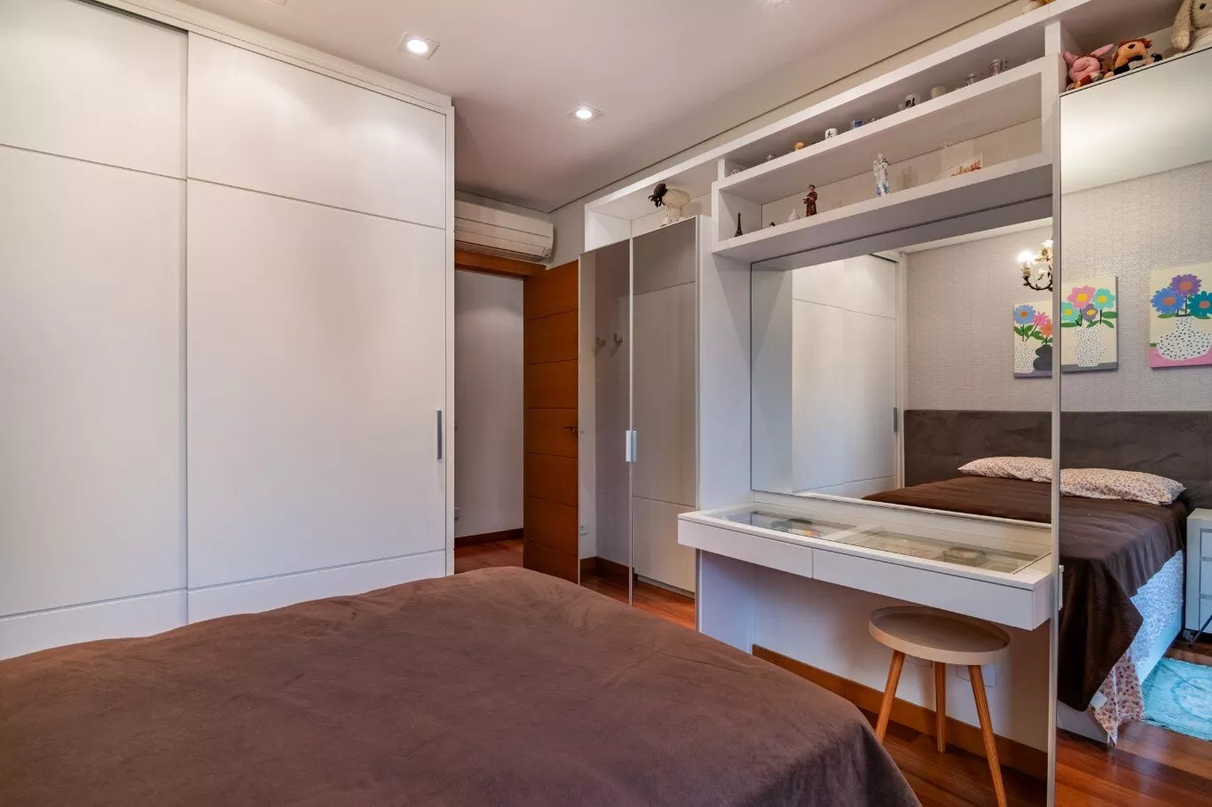 Apartamento à venda com 3 quartos, 302m² - Foto 11