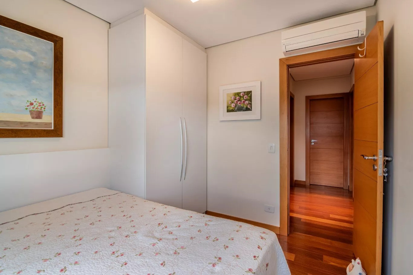 Apartamento à venda com 3 quartos, 302m² - Foto 19