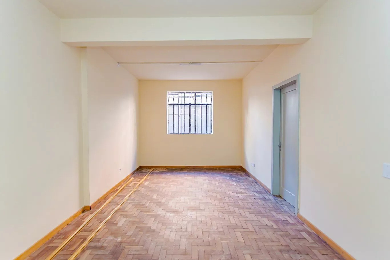 Prédio Inteiro para alugar com 7 quartos, 467m² - Foto 31