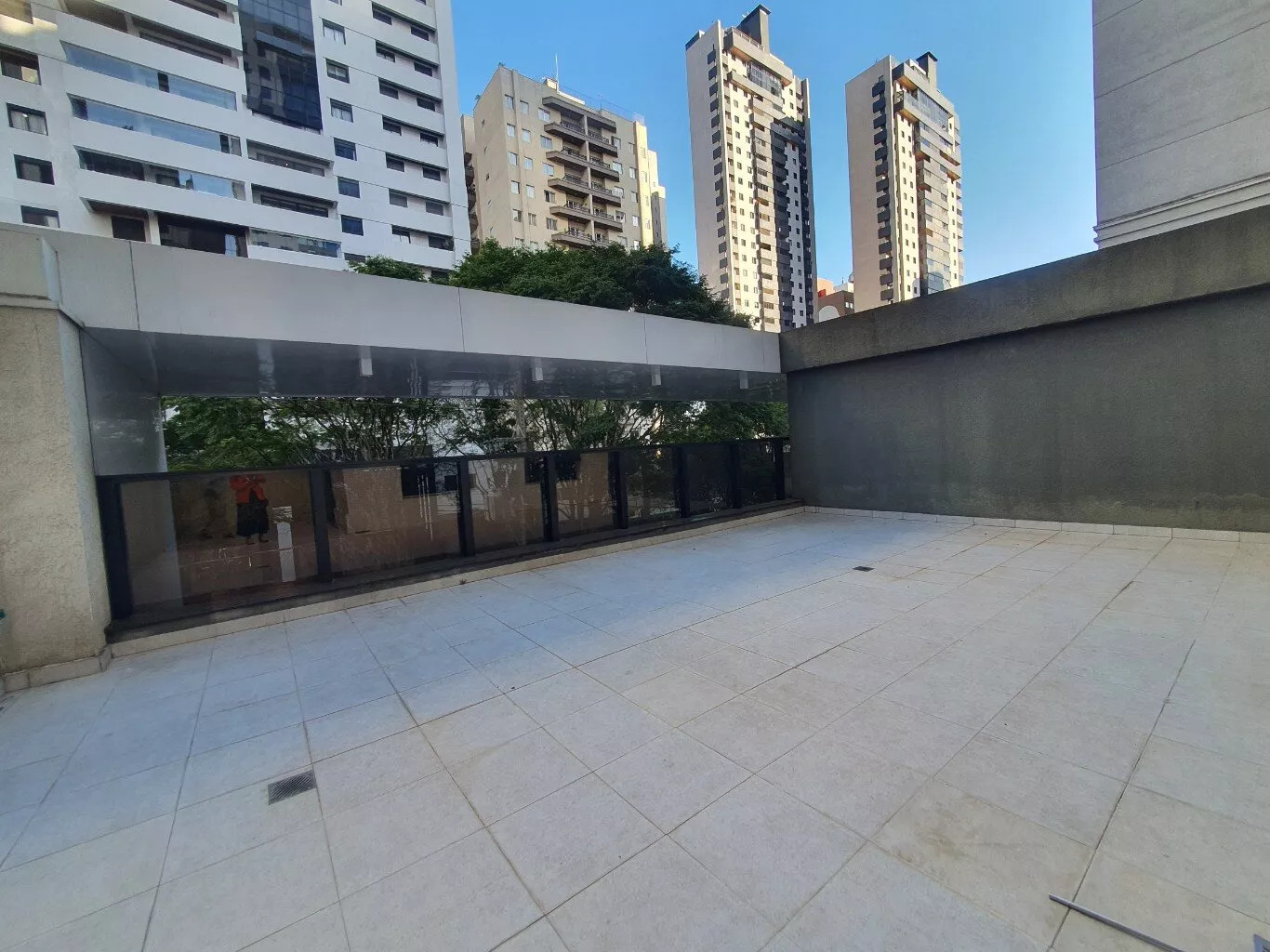 Loja-Salão para alugar, 65m² - Foto 16