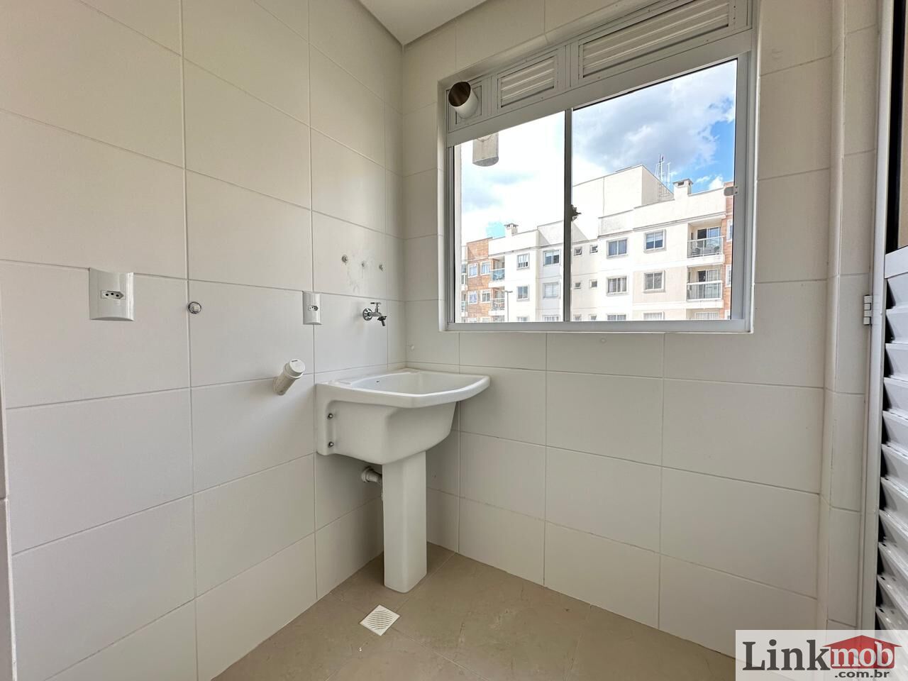 Apartamento à venda com 2 quartos, 50m² - Foto 12