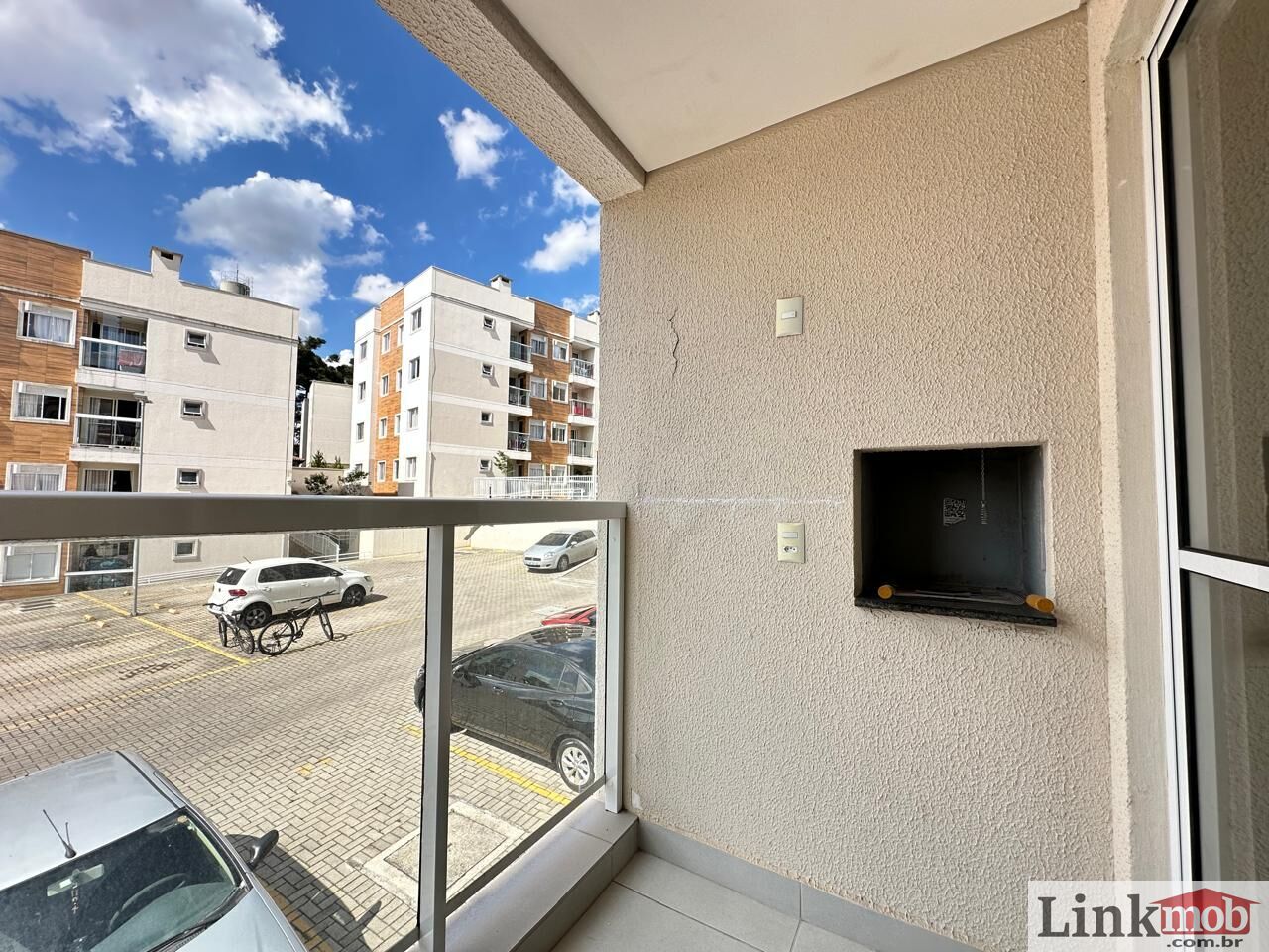 Apartamento à venda com 2 quartos, 50m² - Foto 2