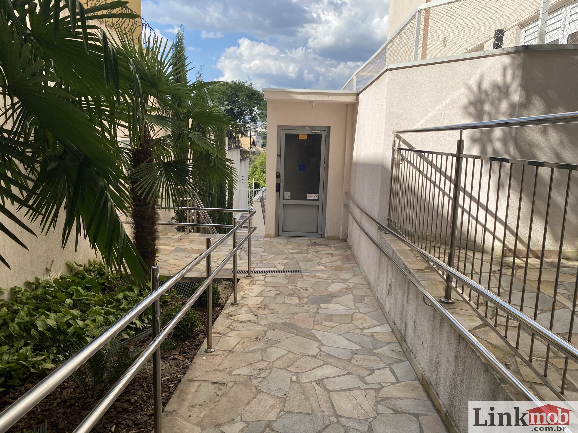 Apartamento à venda com 2 quartos, 72m² - Foto 24