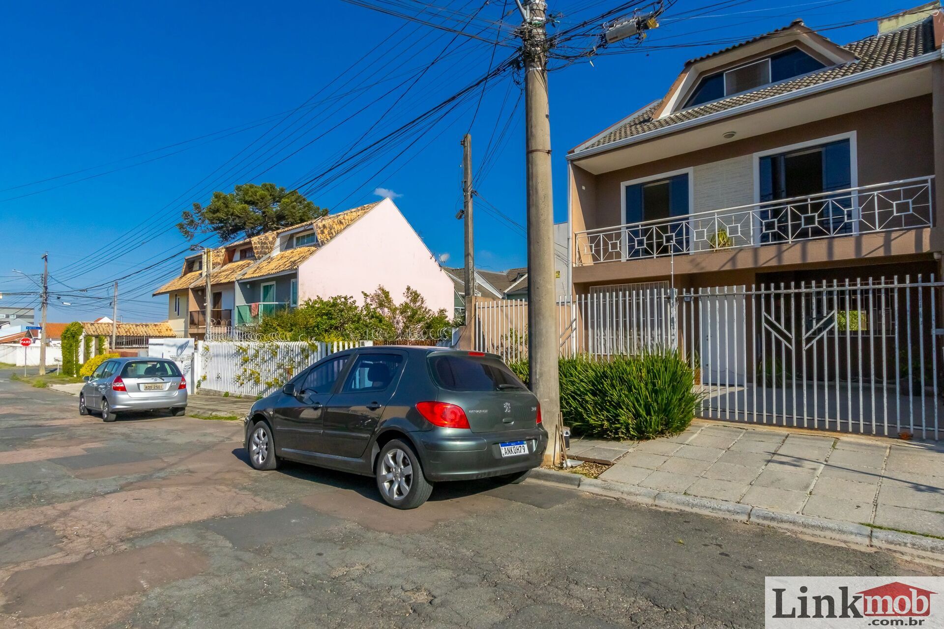 Casa à venda com 3 quartos, 177m² - Foto 3