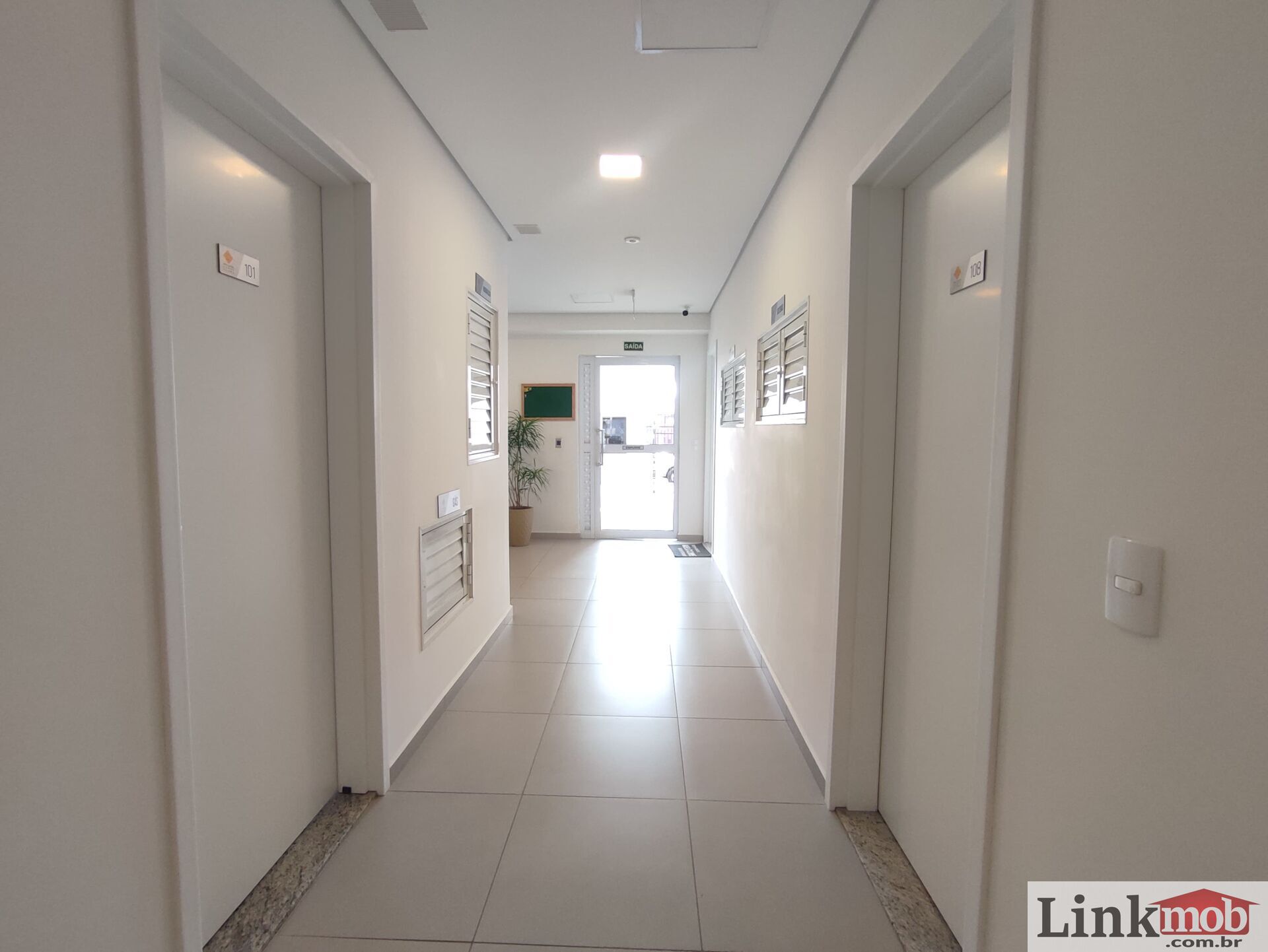 Apartamento à venda com 2 quartos, 62m² - Foto 15