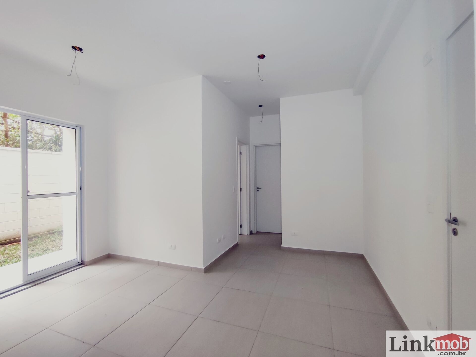 Apartamento à venda com 2 quartos, 62m² - Foto 3