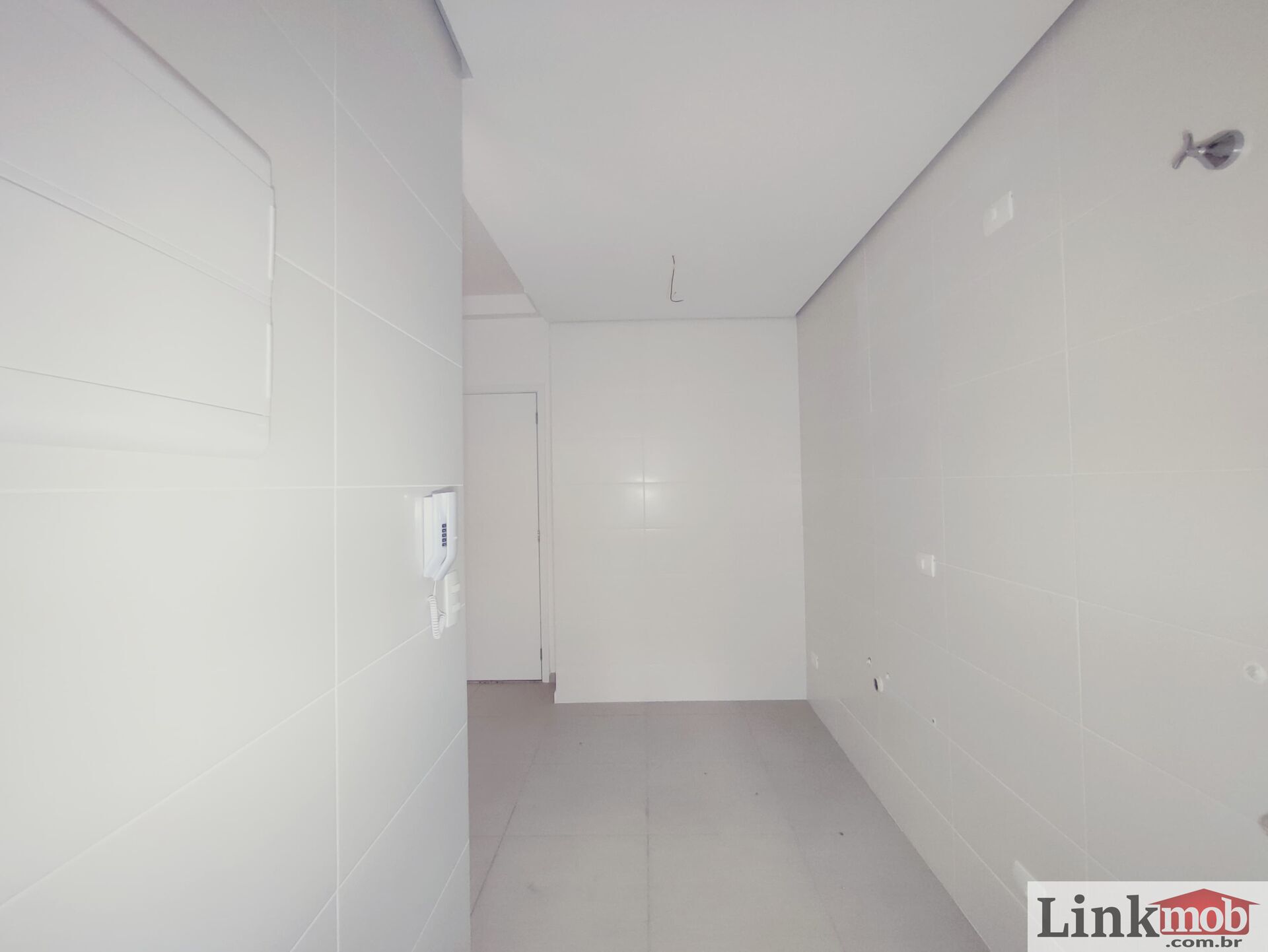 Apartamento à venda com 2 quartos, 62m² - Foto 10