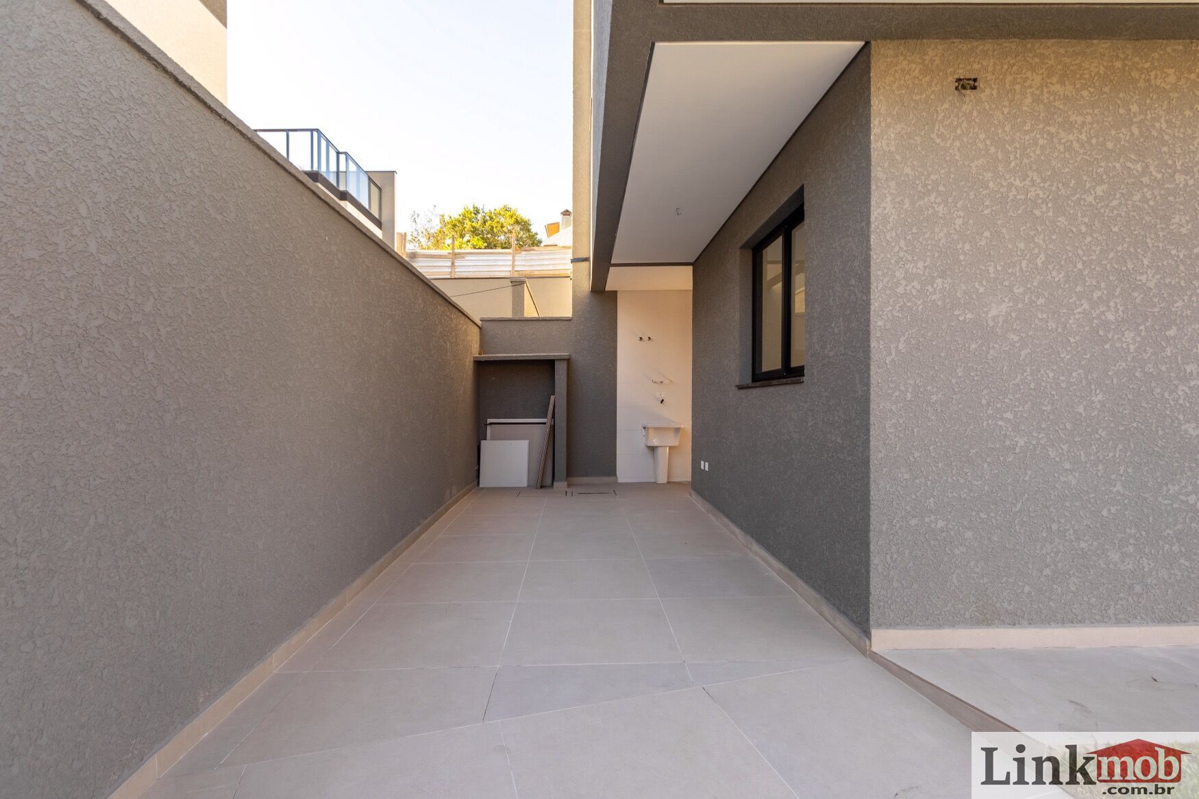 Casa à venda com 3 quartos, 137m² - Foto 3