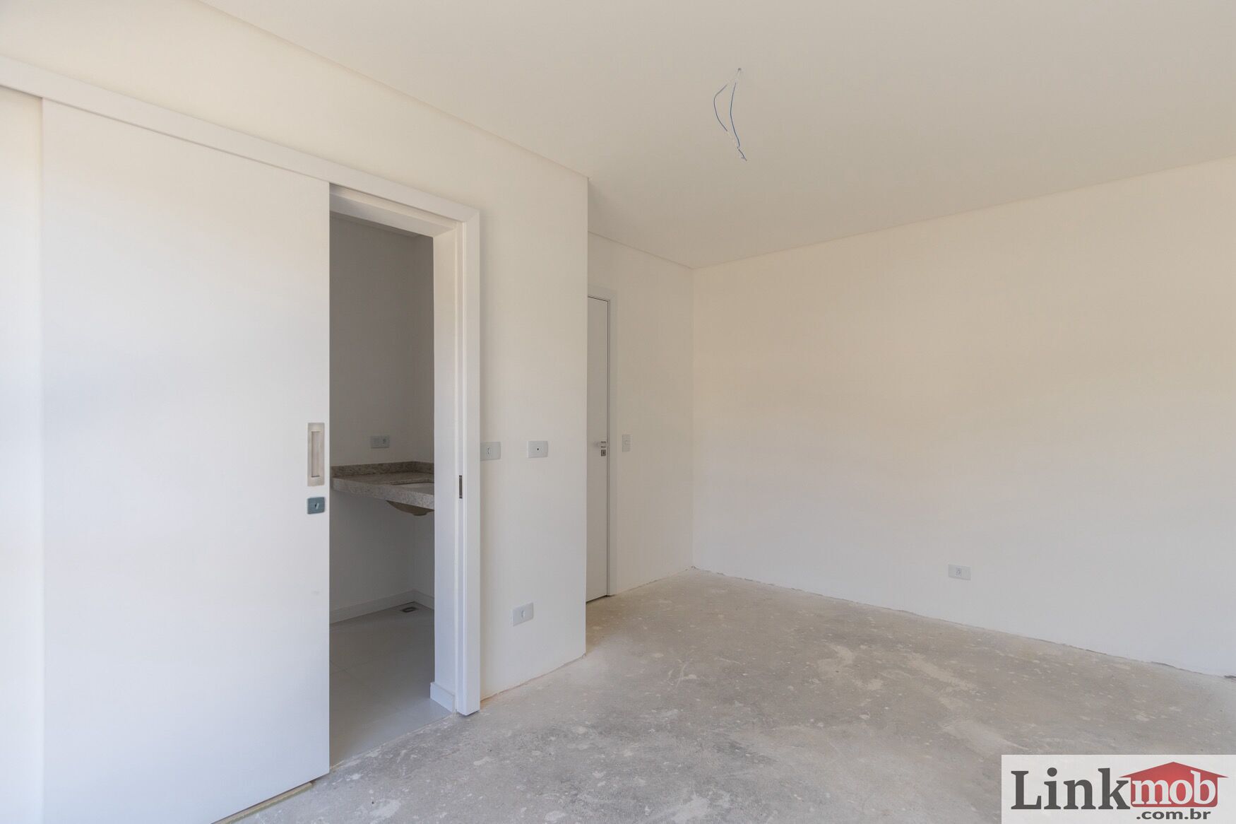 Casa à venda com 3 quartos, 137m² - Foto 11