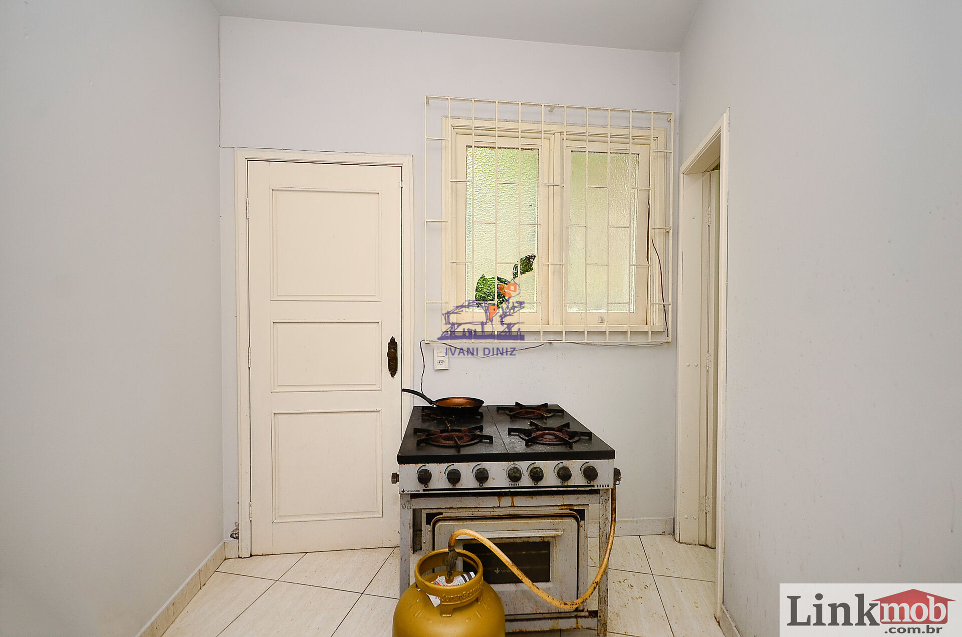 Casa à venda com 3 quartos, 181m² - Foto 16
