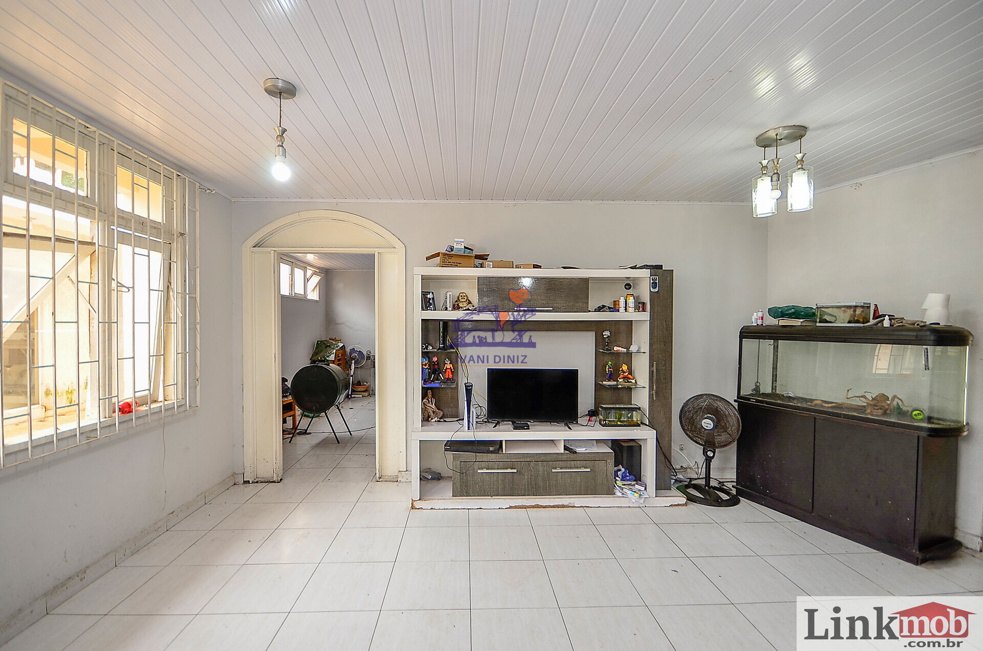 Casa à venda com 3 quartos, 181m² - Foto 6