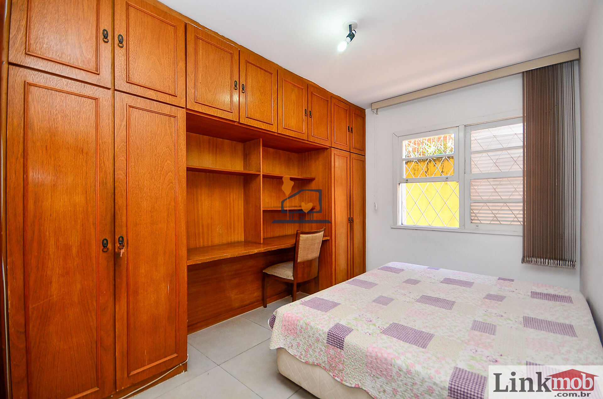 Casa à venda com 4 quartos, 183m² - Foto 14