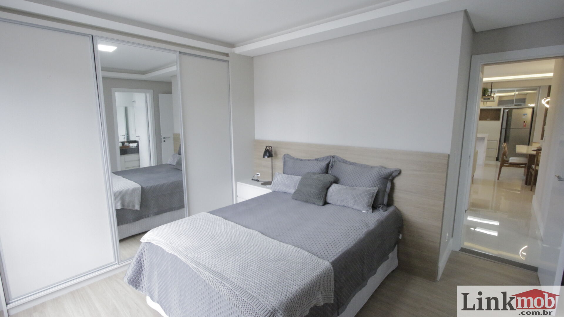 Apartamento à venda com 3 quartos, 78m² - Foto 9