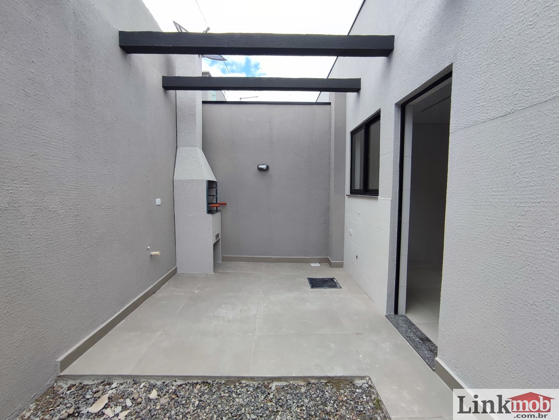 Casa à venda com 3 quartos, 62m² - Foto 26