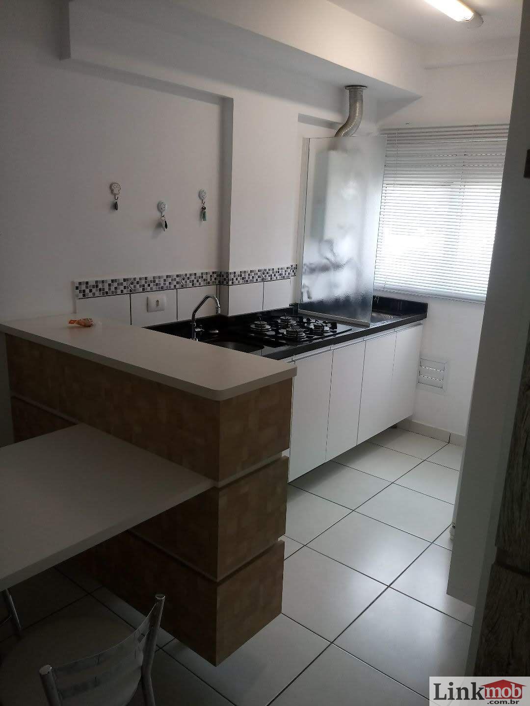 Apartamento à venda com 1 quarto, 27m² - Foto 2