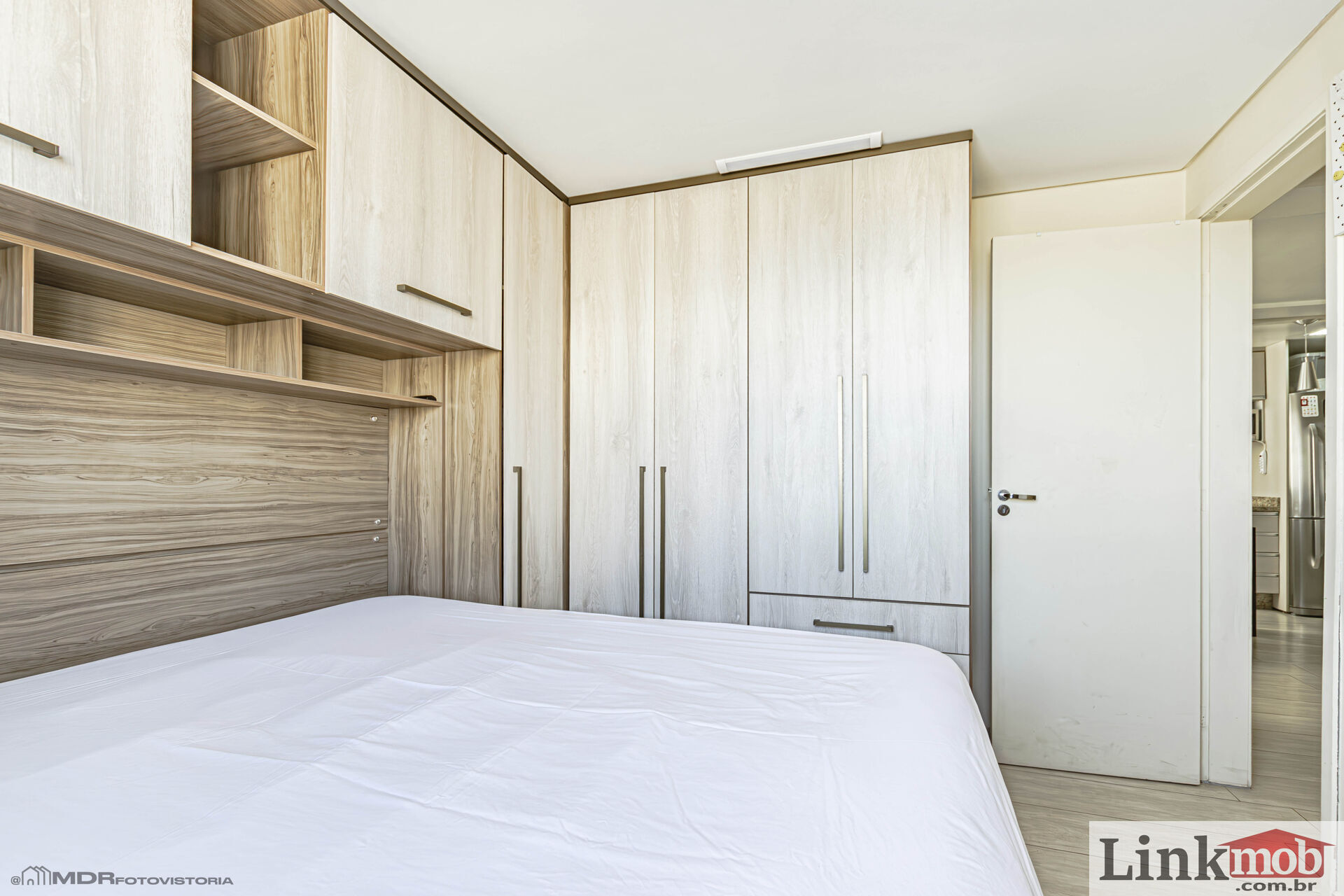 Apartamento à venda com 2 quartos, 51m² - Foto 17