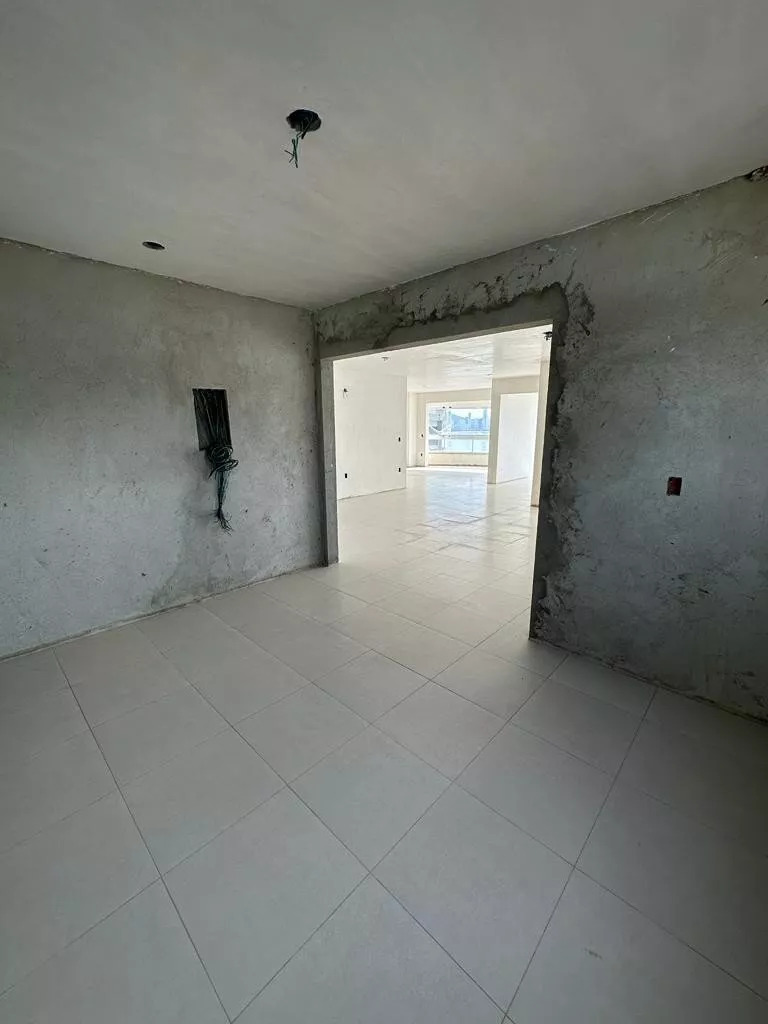 Apartamento à venda com 4 quartos, 192m² - Foto 24