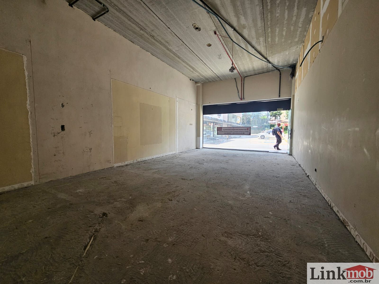 Loja-Salão para alugar, 58m² - Foto 4