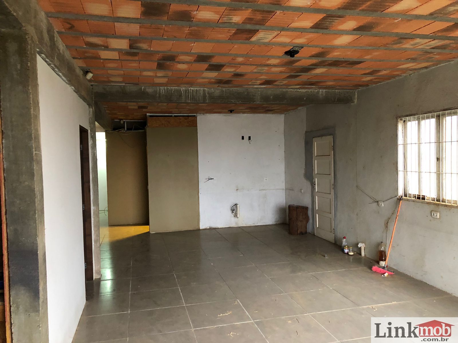 Casa à venda com 3 quartos, 279m² - Foto 29