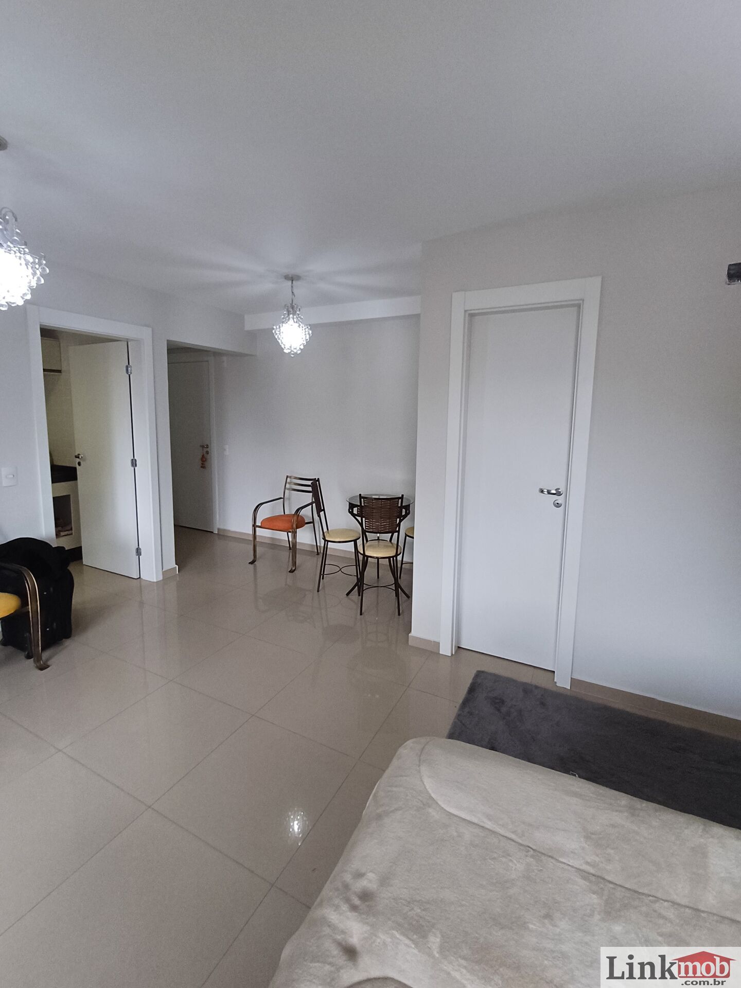 Apartamento à venda com 1 quarto, 42m² - Foto 29