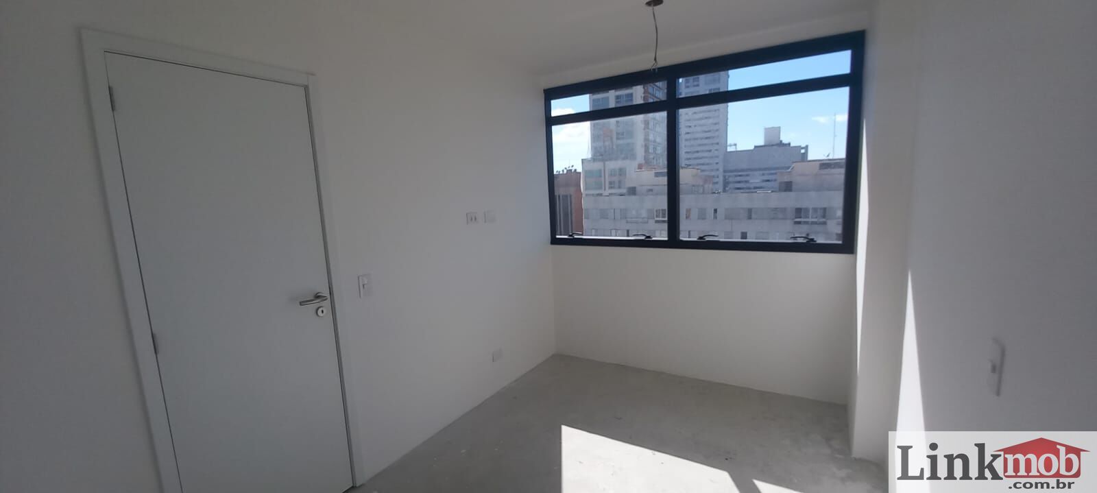 Apartamento à venda com 1 quarto, 2816m² - Foto 7