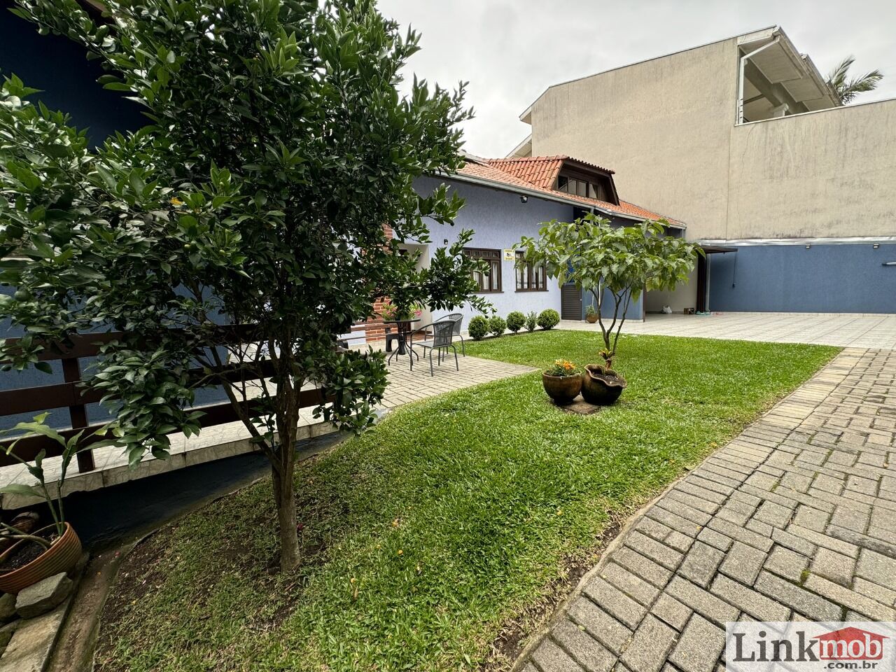 Casa à venda com 5 quartos, 300m² - Foto 4