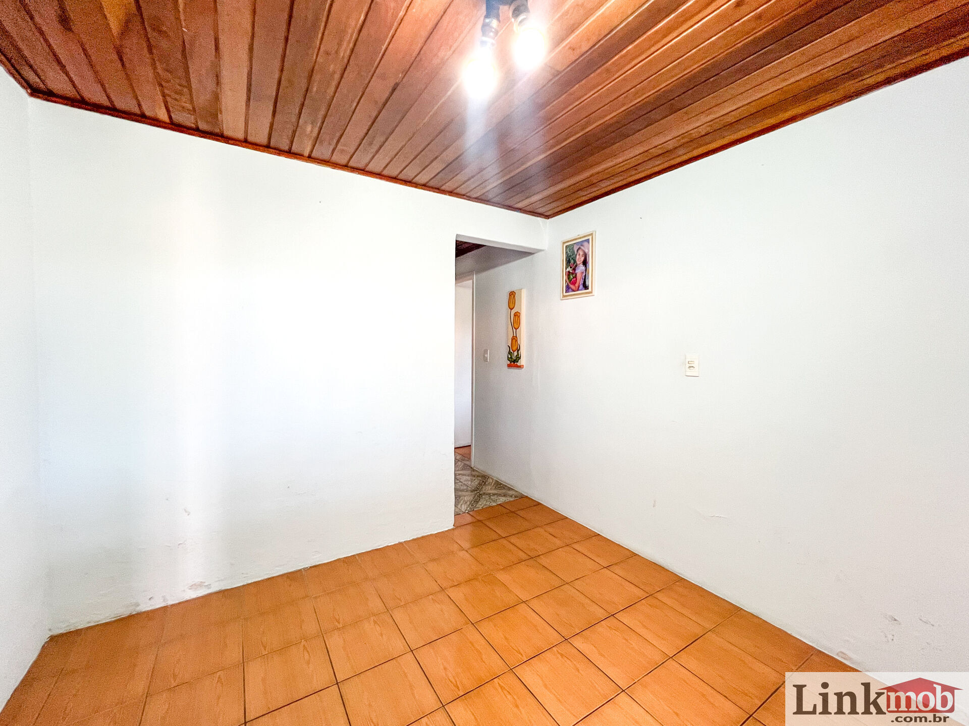 Casa à venda com 4 quartos, 200m² - Foto 6