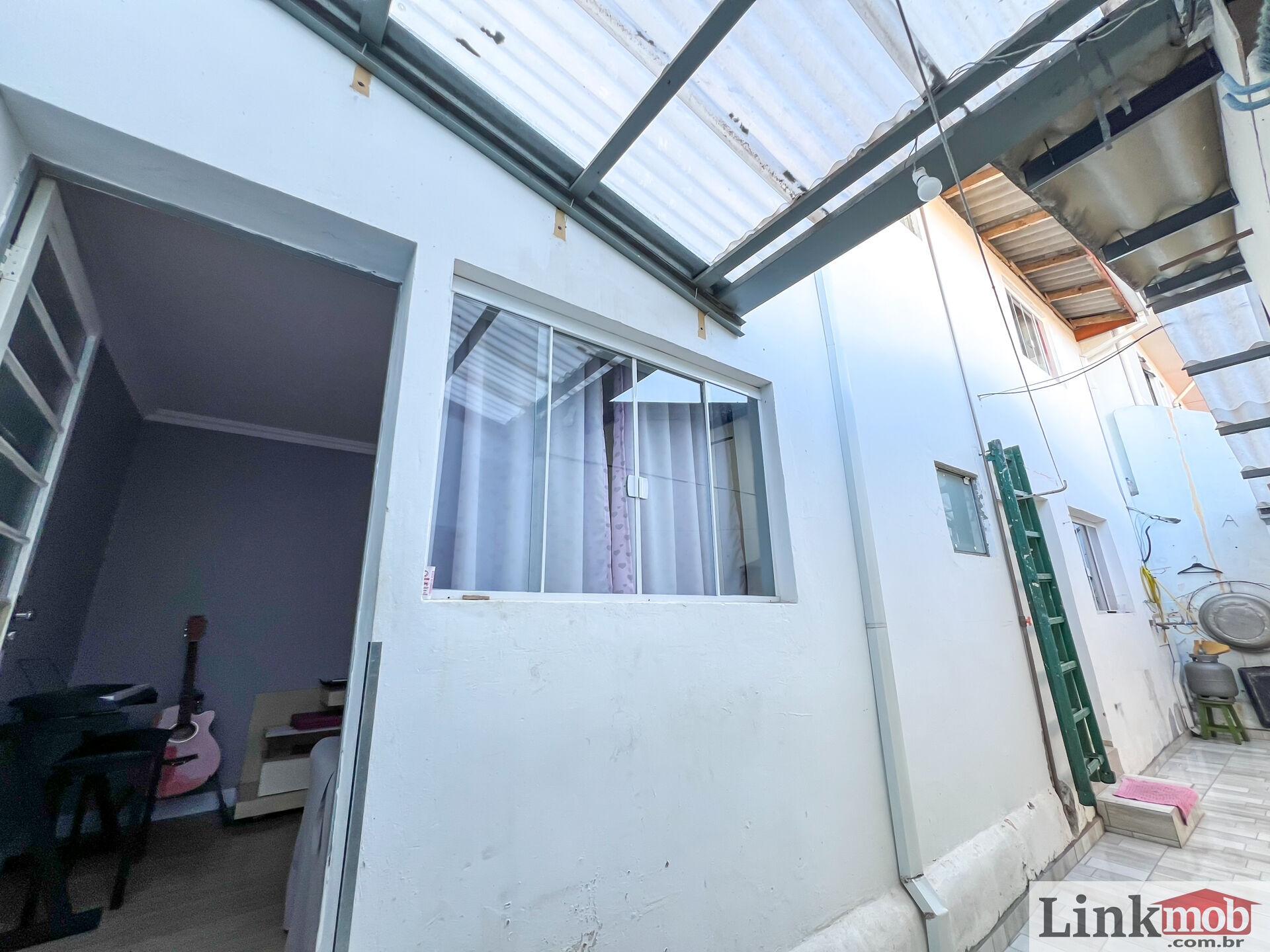 Casa à venda com 4 quartos, 200m² - Foto 44