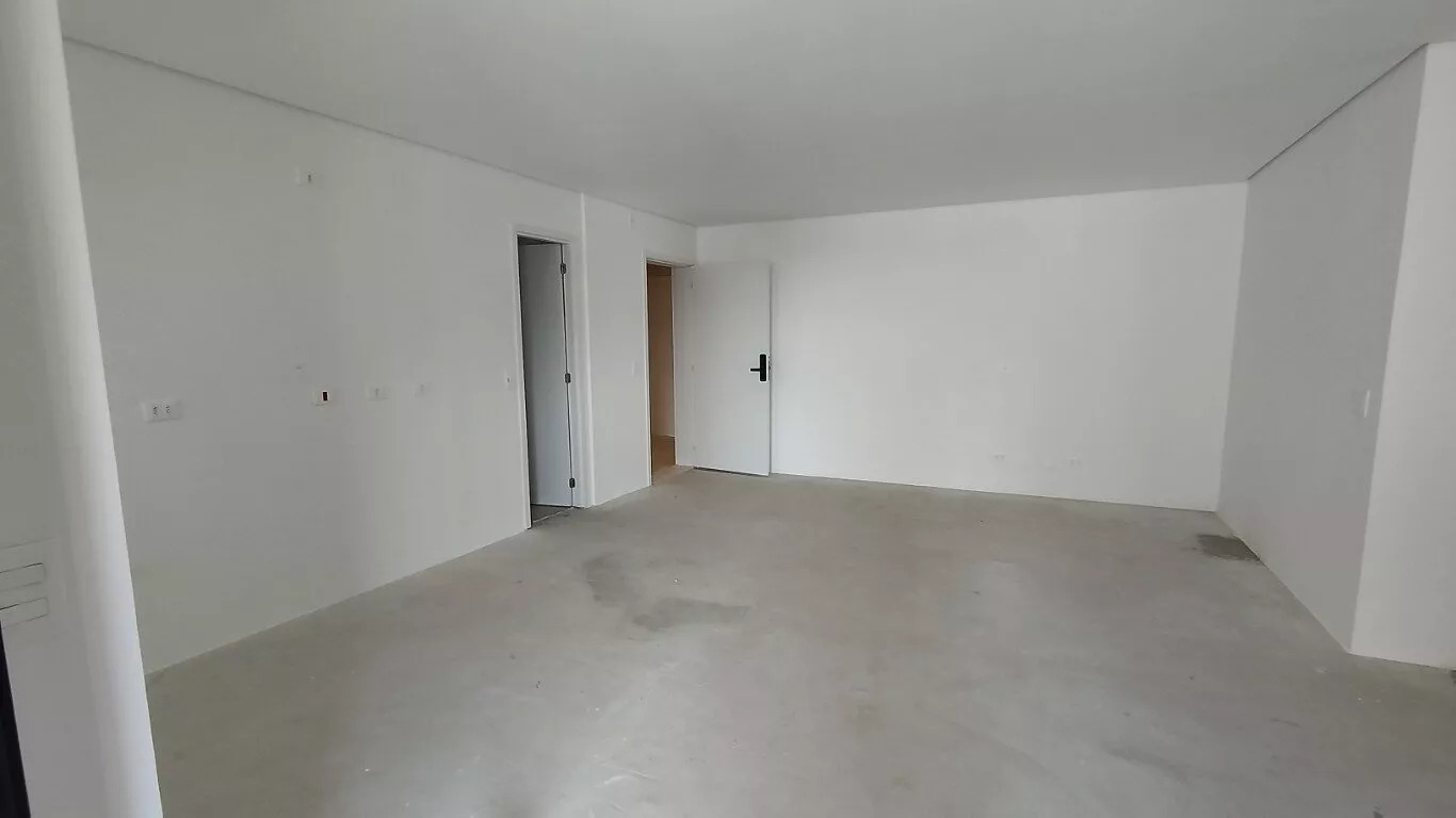 Apartamento à venda com 3 quartos, 94m² - Foto 10