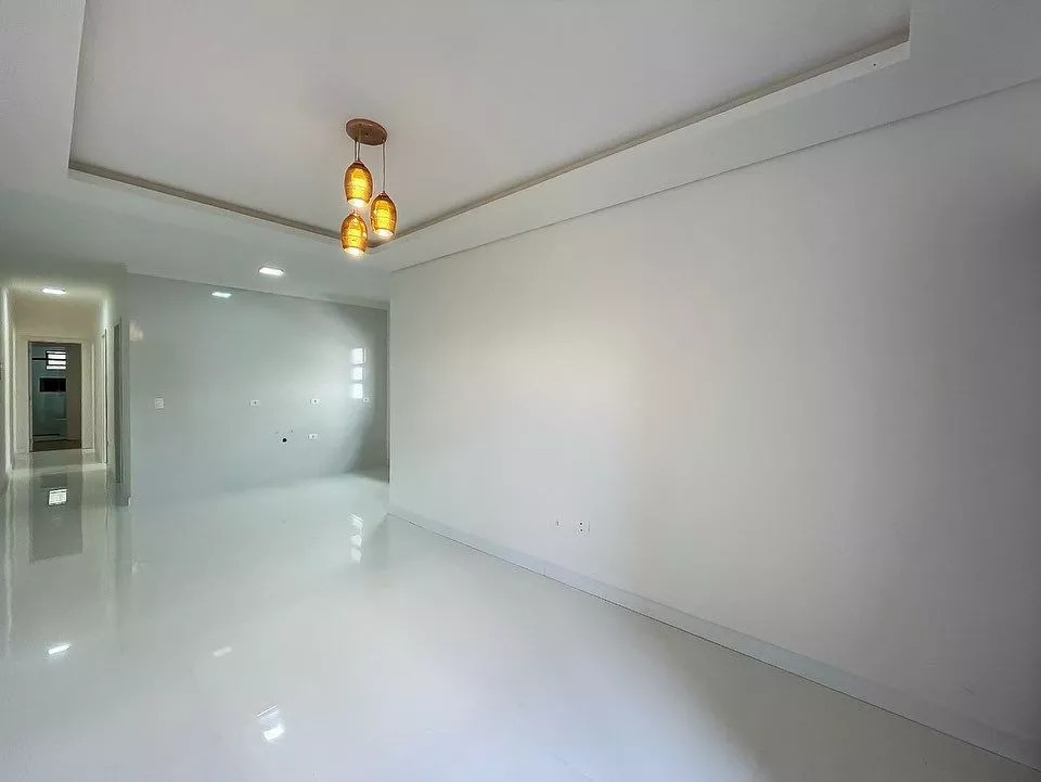 Casa à venda com 2 quartos, 69m² - Foto 6