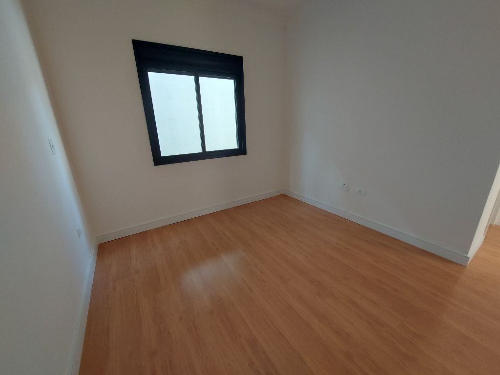 Casa à venda com 2 quartos, 69m² - Foto 16