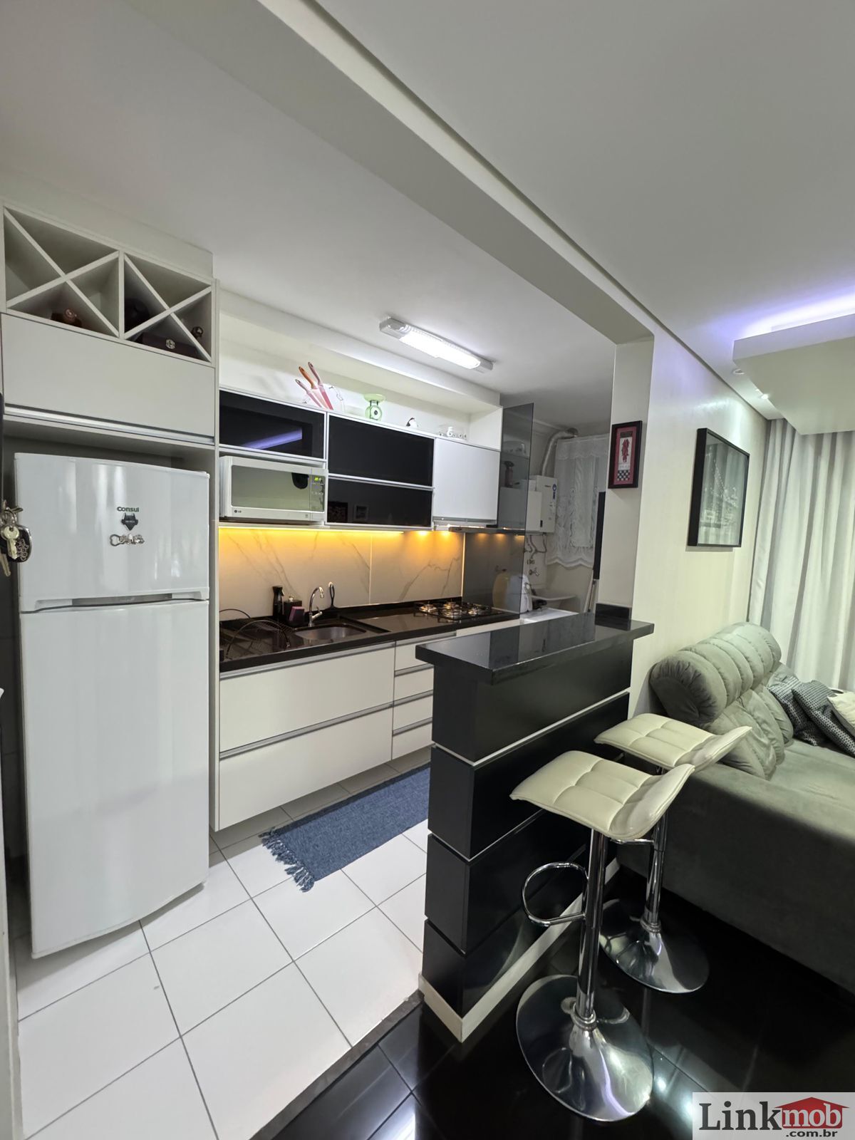 Apartamento à venda com 2 quartos, 54m² - Foto 1