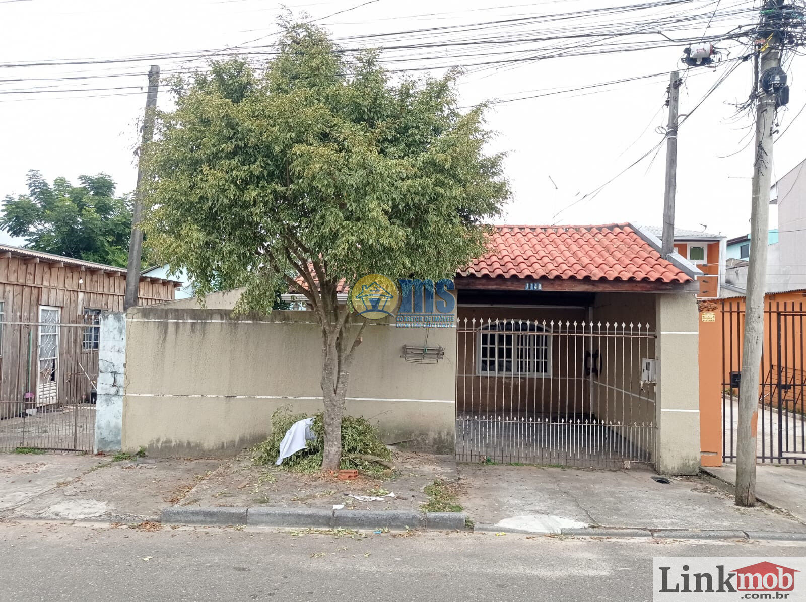 Casa à venda com 2 quartos, 100m² - Foto 3