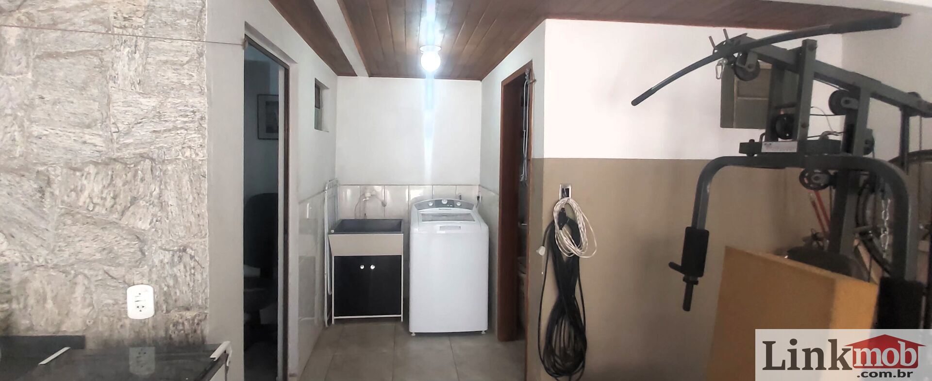 Sobrado à venda com 5 quartos, 264m² - Foto 32