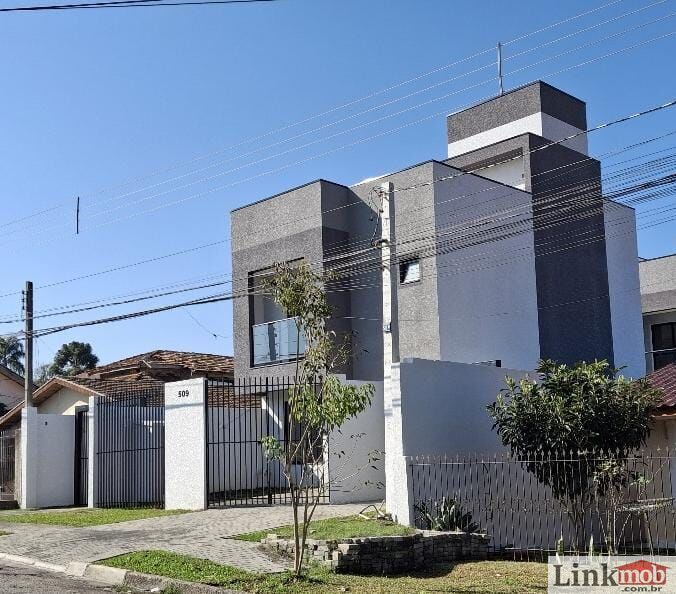 Sobrado à venda com 3 quartos, 118m² - Foto 1