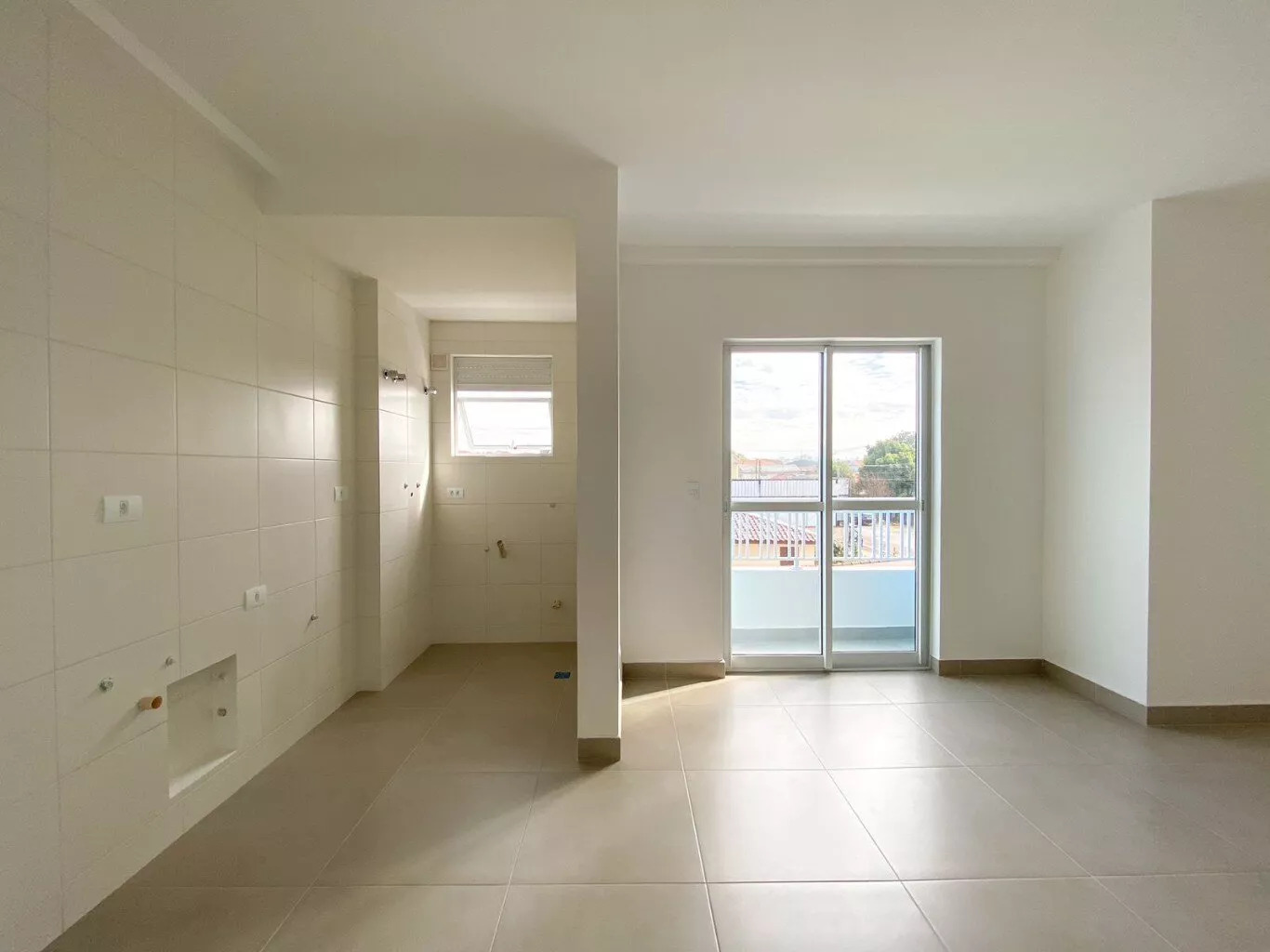 Apartamento à venda com 2 quartos, 71m² - Foto 4