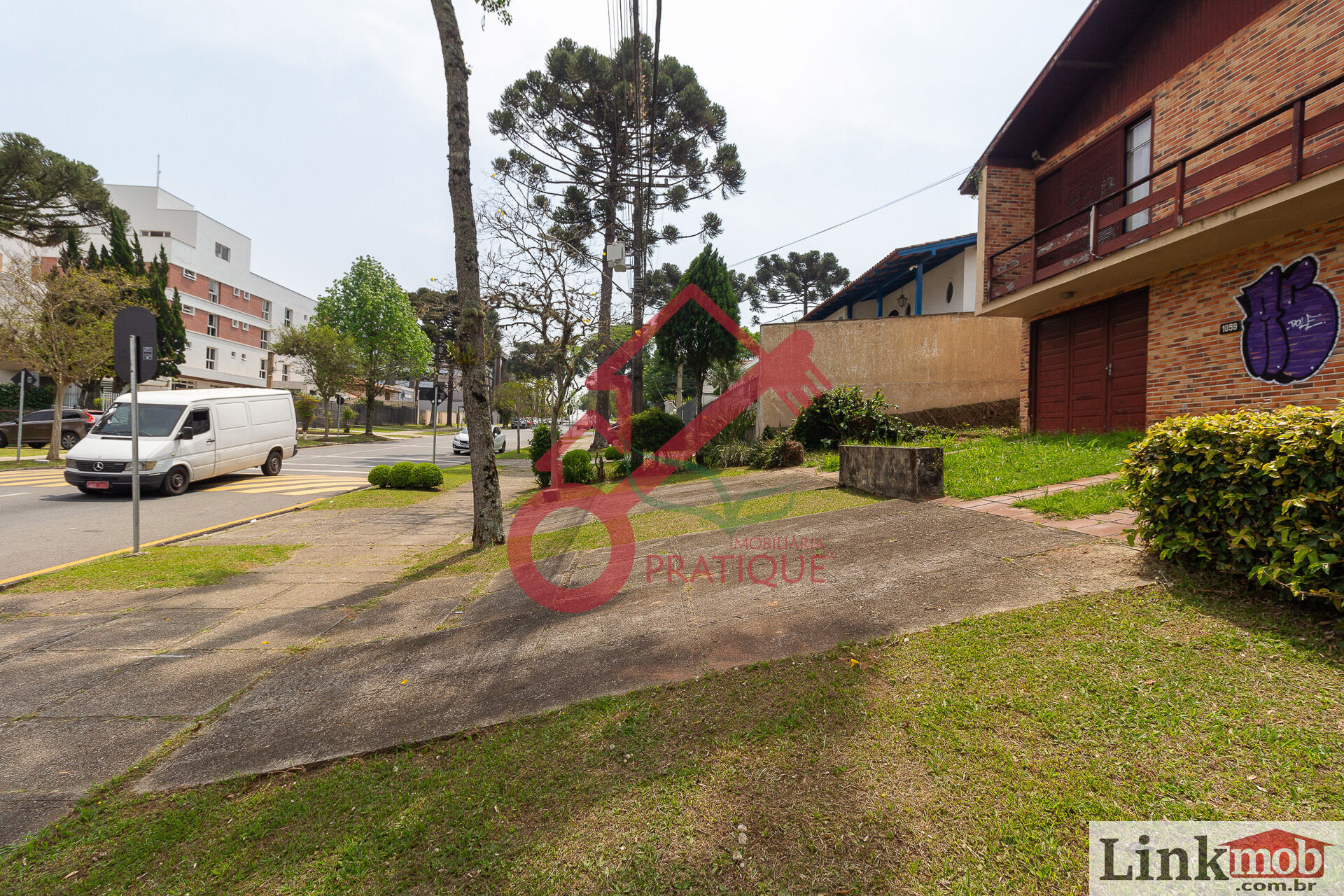 Casa à venda com 3 quartos, 279m² - Foto 4