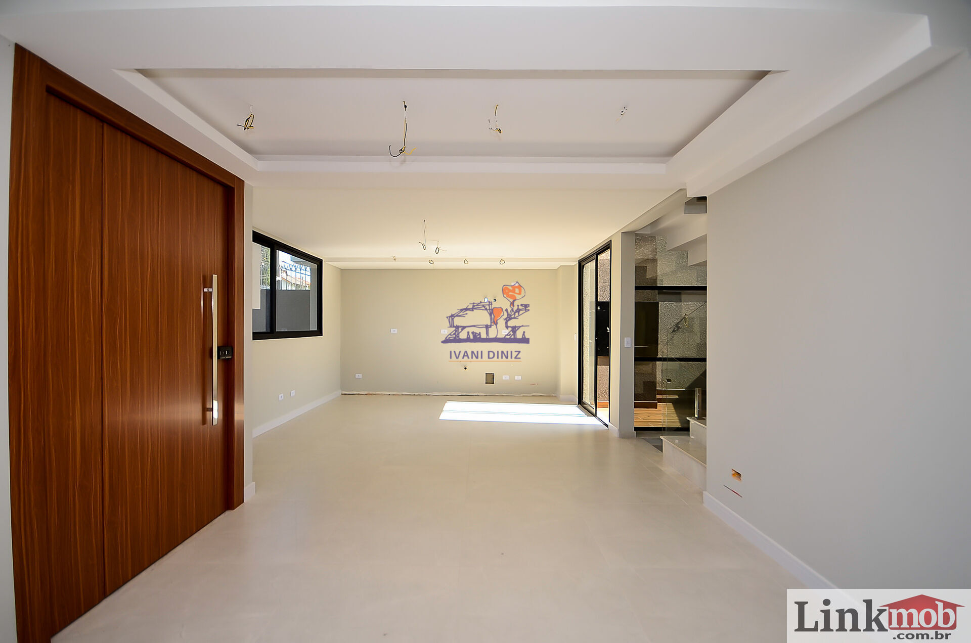 Casa à venda com 3 quartos, 215m² - Foto 6