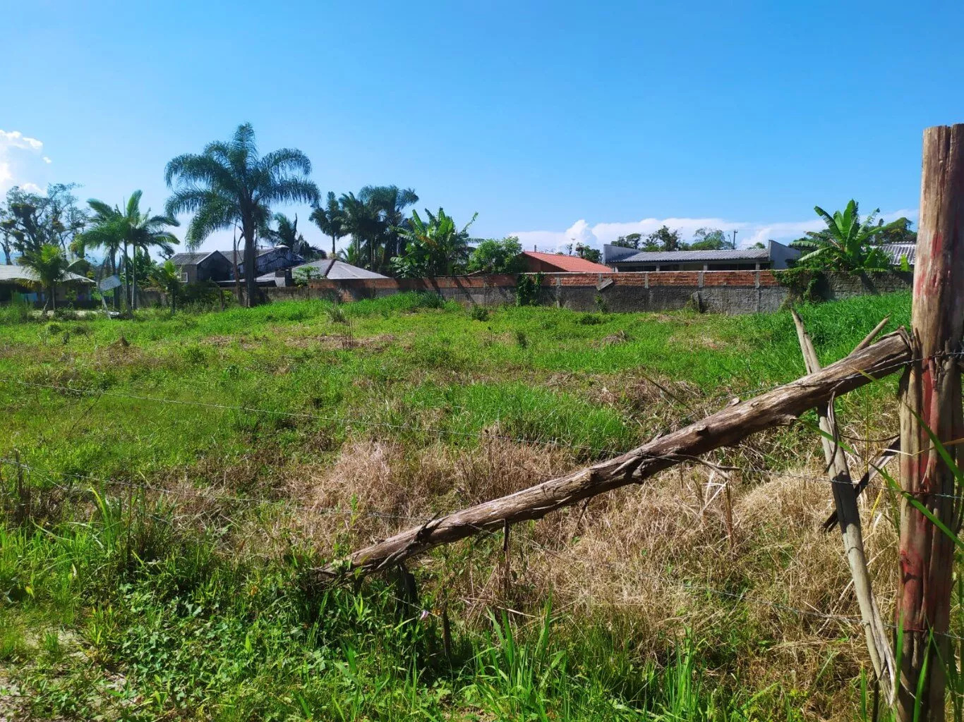 Terreno à venda, 450m² - Foto 1