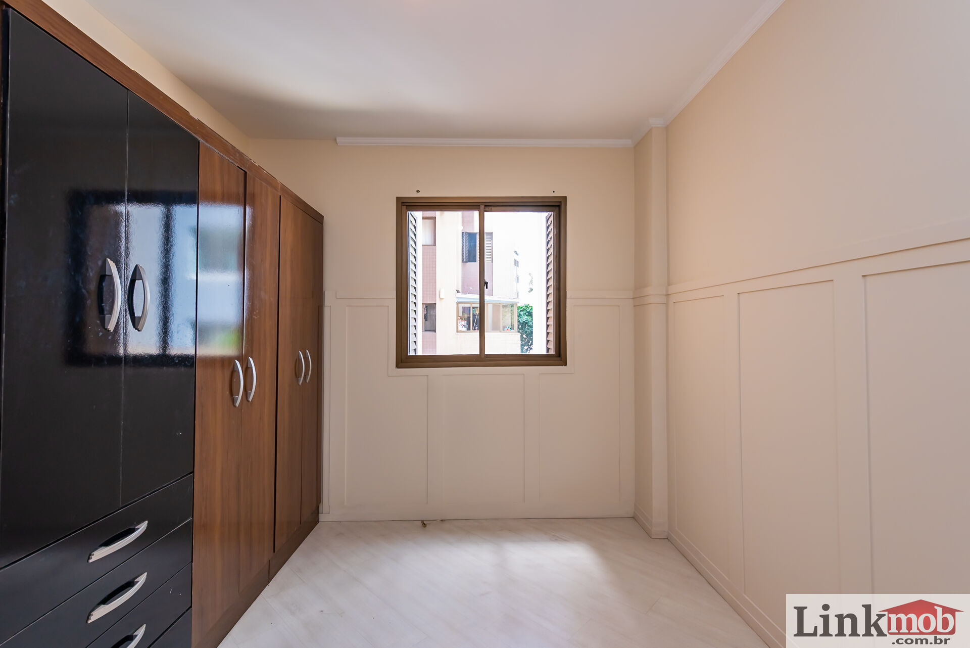 Apartamento à venda com 2 quartos, 70m² - Foto 27