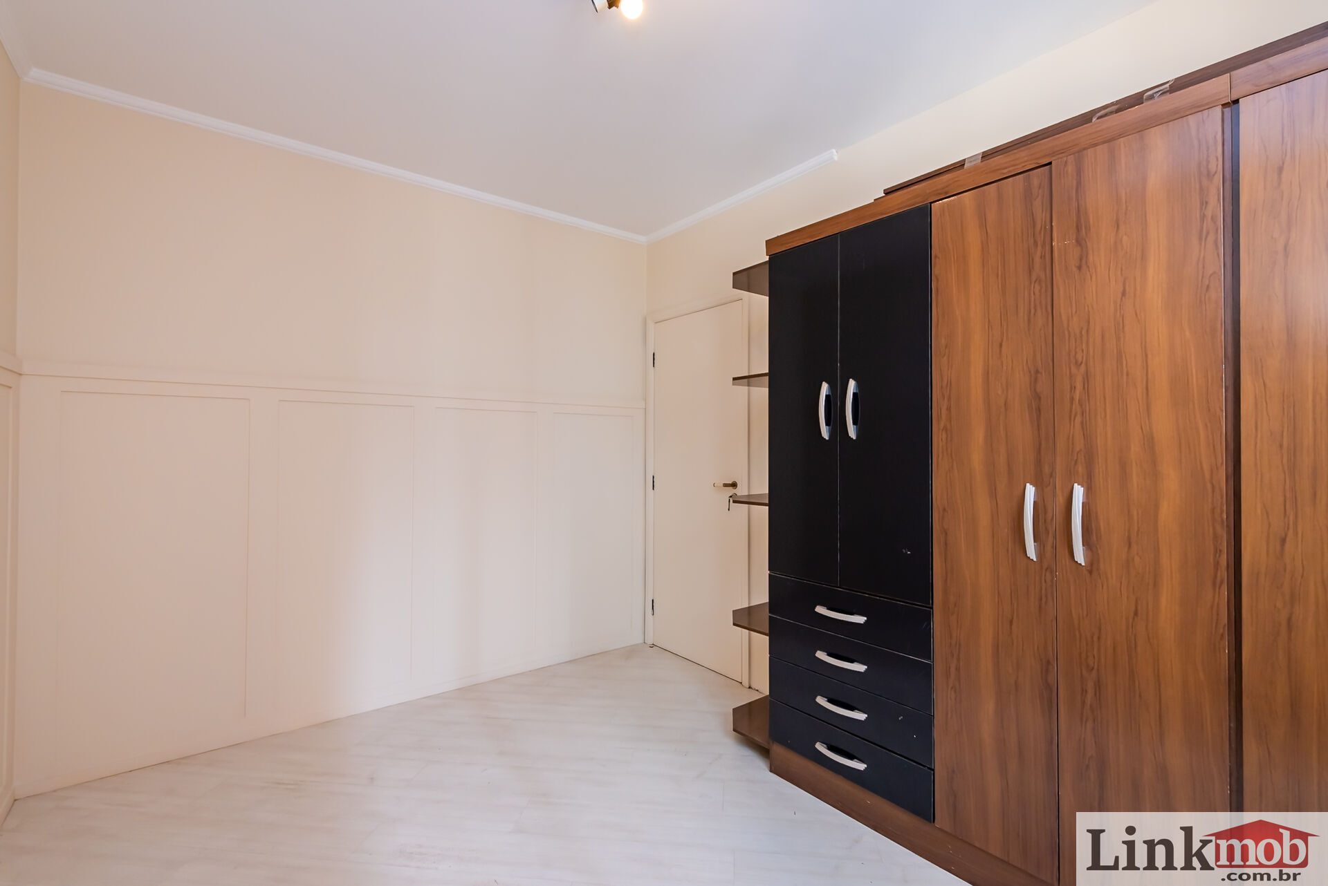 Apartamento à venda com 2 quartos, 70m² - Foto 28