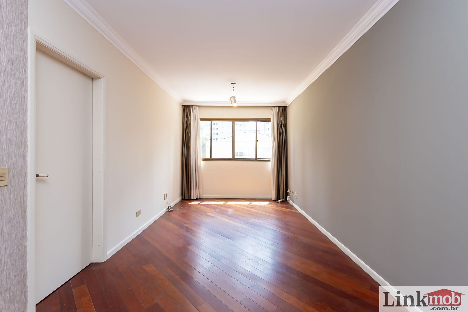 Apartamento à venda com 2 quartos, 70m² - Foto 8